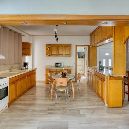 Azure Seaside Living - Lambi Apartment Kos-Stadt